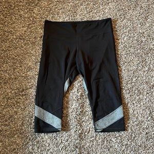 EUC Women’s Champion Workout Leggings - Size XXL